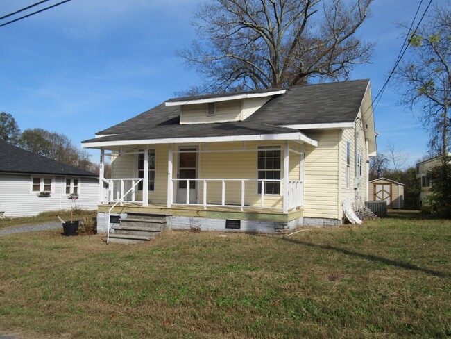 Lincolnton 2 Bedroom just outside City Limits - Lincolnton 2 Bedroom just outside City Limits Apartment