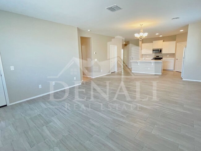 Photo - 12437 N 174th Ln