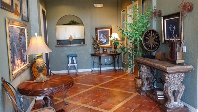 Oficina de arrendamiento - Amarillo Greentree Village