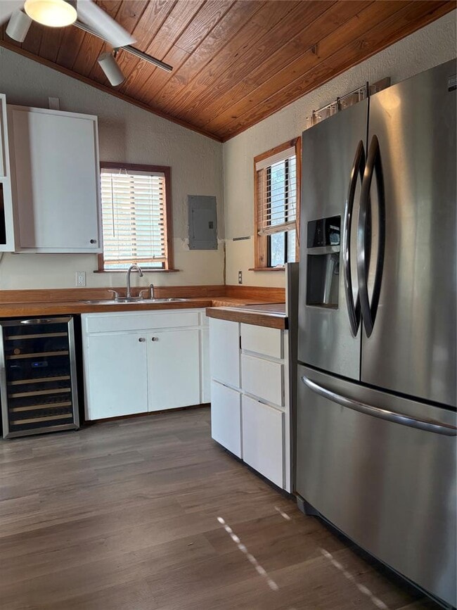 3505 Lone Man Mountain Rd