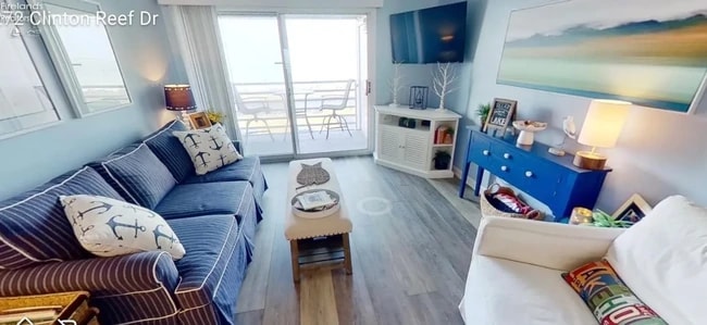 Photo - 272 Clinton Reef Dr Unidad 272