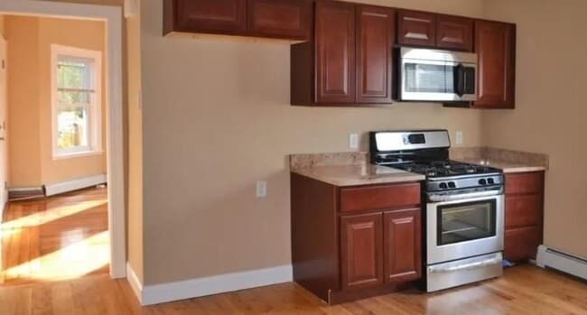 Photo - 298 Wickenden St