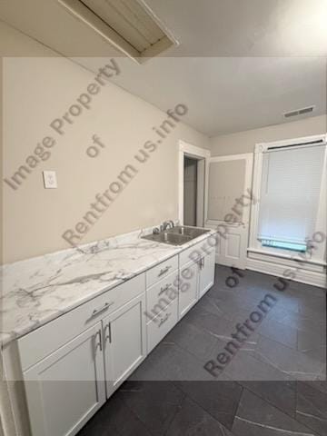 Photo - 136 1/2 N Pierce Ave