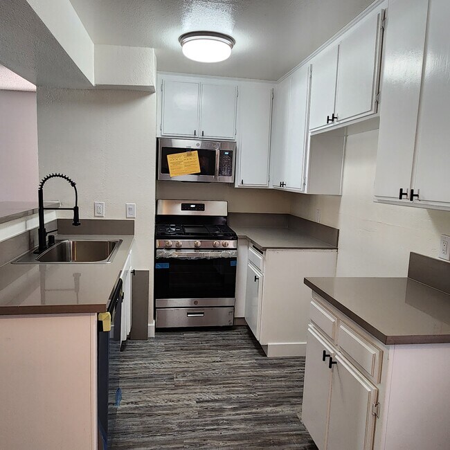 Gresham Apartments