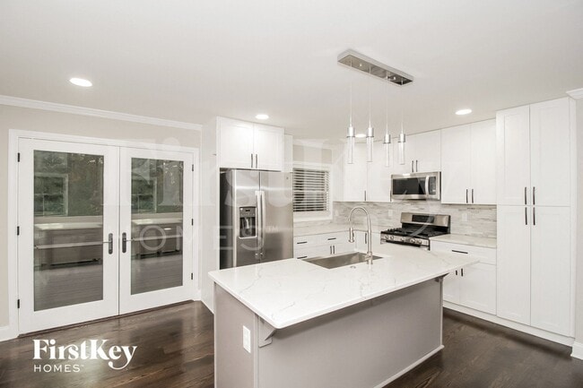 Photo - 2237 Powers Ferry Dr SE