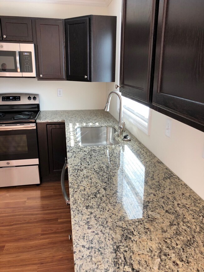 Photo - 1109 Ballston Lake Rd