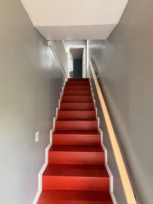 Photo - 925 Xenia Ave Unit Upstairs