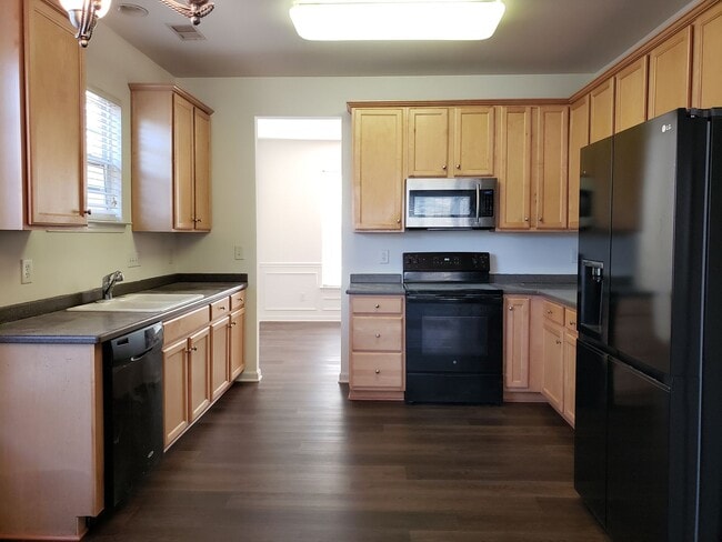 Photo - 5 bedroom home in Carrington Ridge