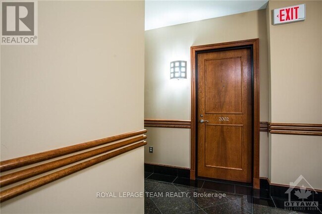 Photo - 570 Laurier Ave W Unité 2002