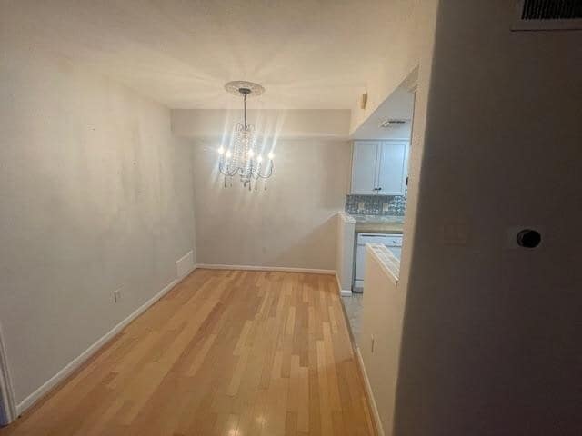 Photo - 2350 Bering Dr Unidad 72