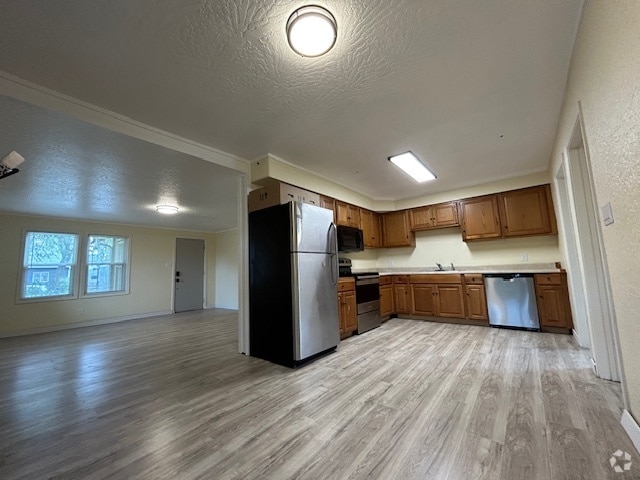 Building Photo - 3109 Delaware St Rental