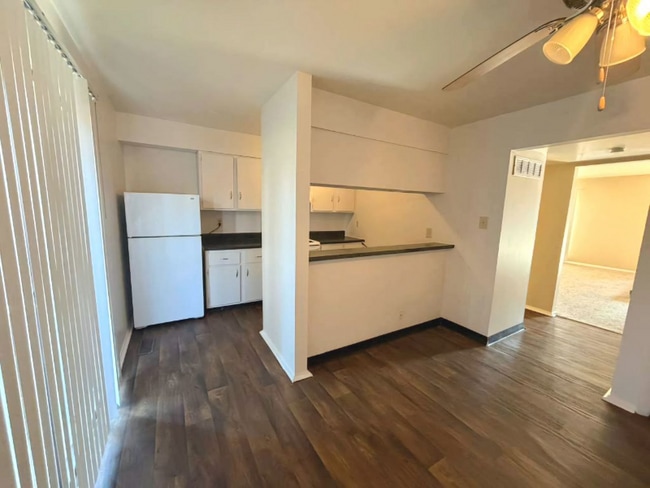 Photo - 3582 Pershall Rd