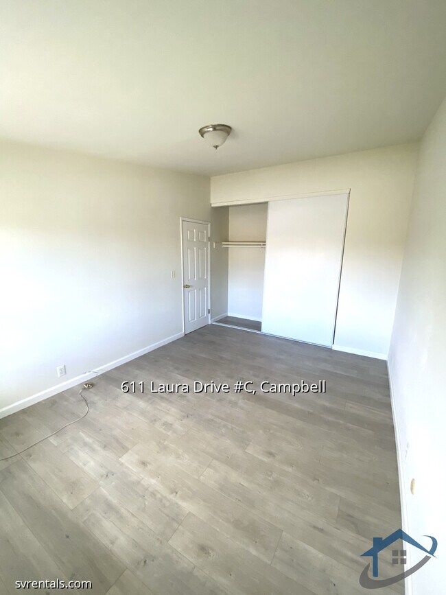 Photo - 611 Laura Dr Unit C