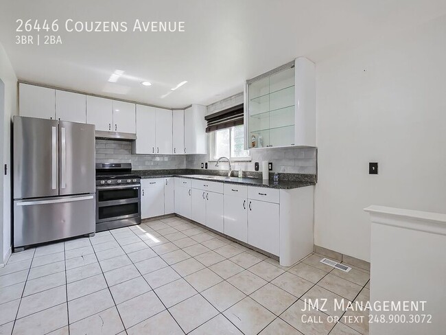 Photo - 26446 Couzens Ave