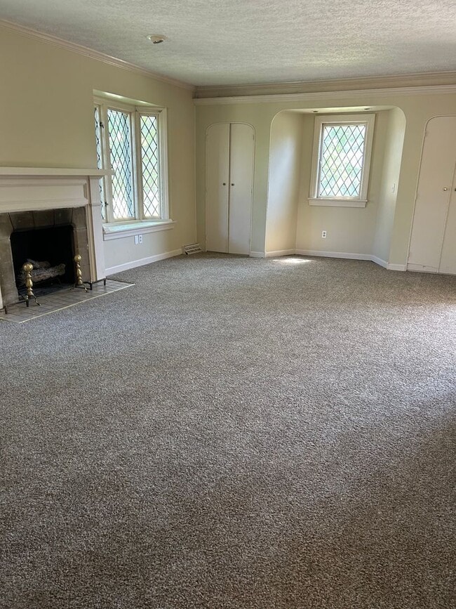 Photo - 3544 Winchell Rd Unidad 18528 Newell Rd. UP