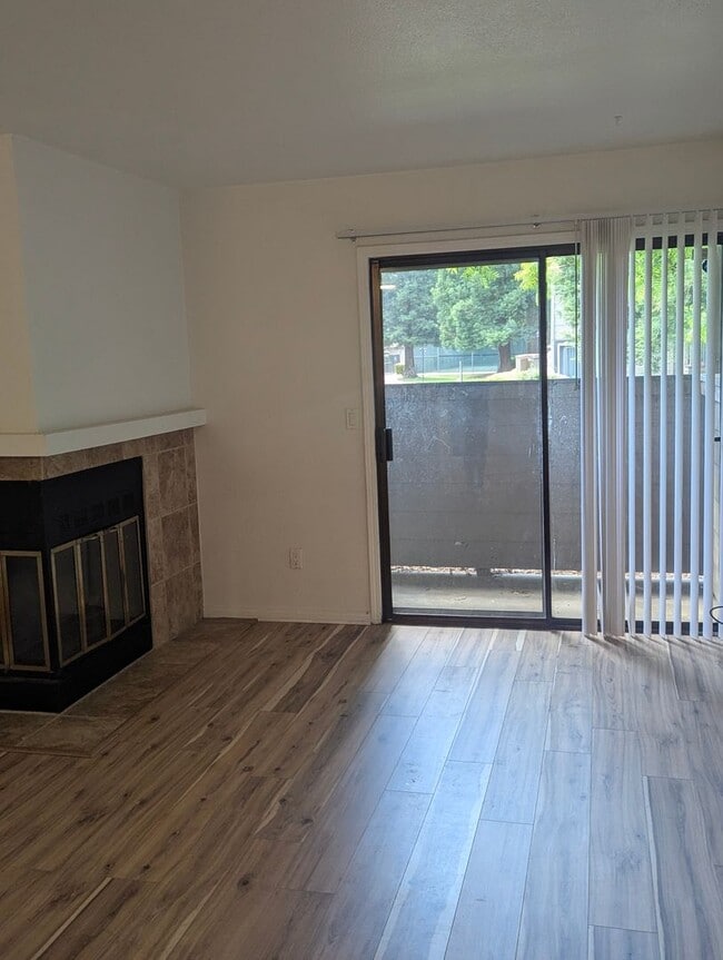 Photo - Very Nice Condo