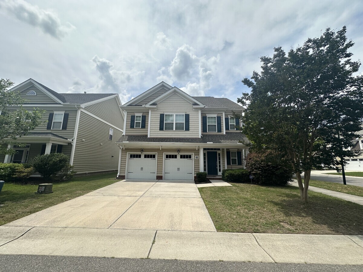 Photo - 2600 Magnolia Green Loop