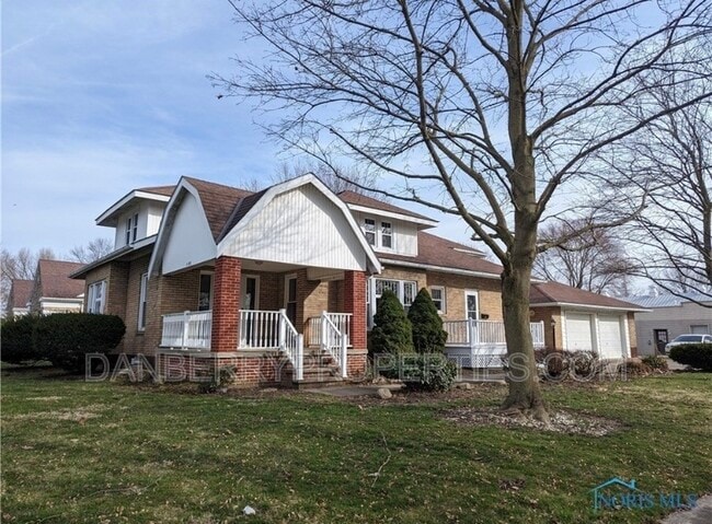 Building Photo - 301 E Bigelow St Rental