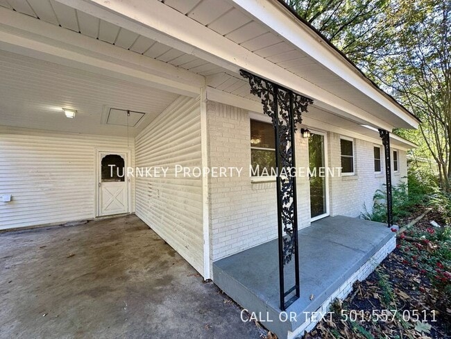 Photo - 1011 Edgehill
