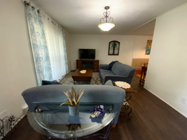 Photo - 701 Carson St Unidad B