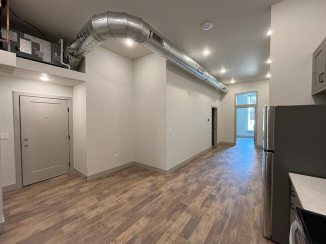 Photo - 12 E Main St Unit 202