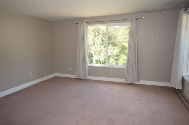 Photo - SW Portland 3 bedroom 2 bathroom Ranch