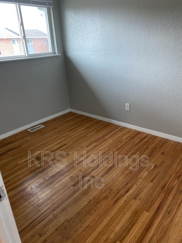 Photo - 4355 Newsome Dr