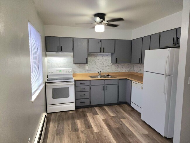 Photo - 3945 Stonedike Dr Unidad B