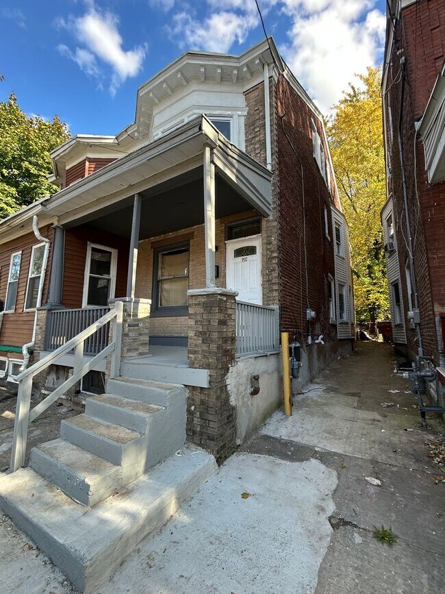 Photo - 510 N Hermitage Ave