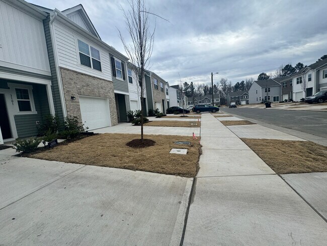 Photo - Room in Townhome on Primo Dr