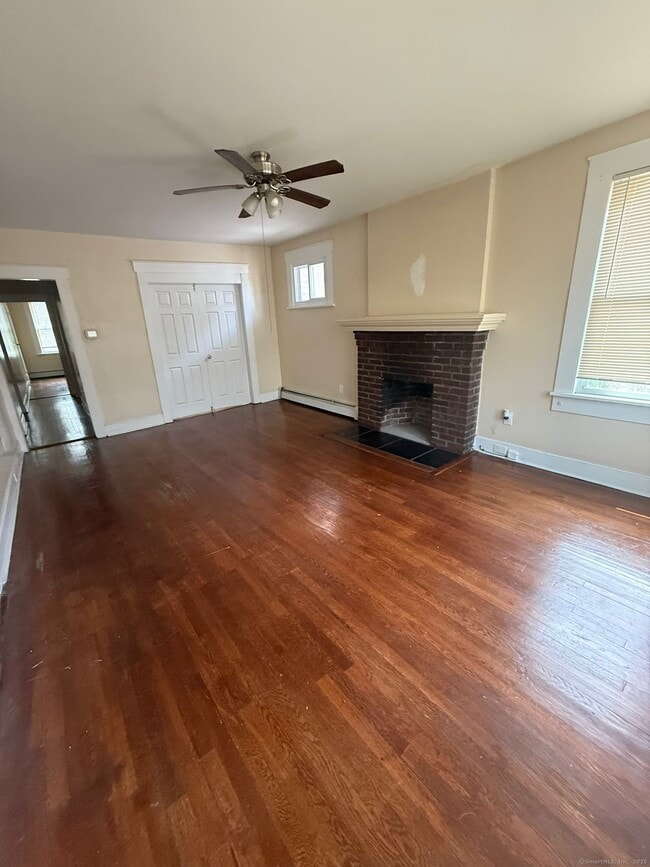 Photo - 141 Herkimer St Unit 2
