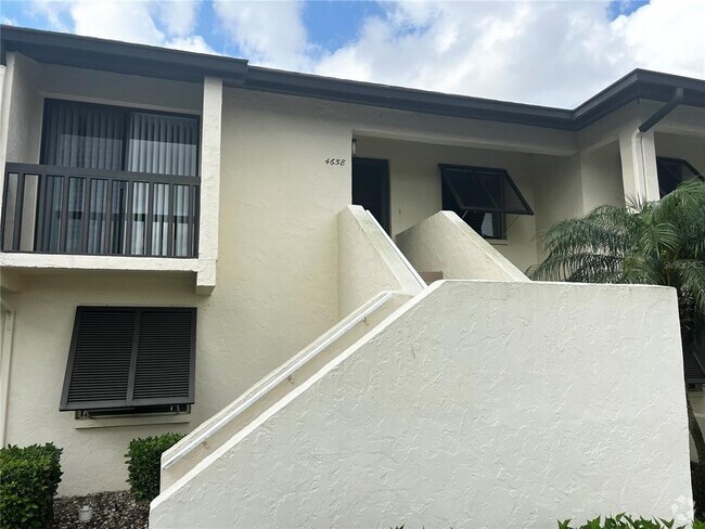 Building Photo - 4658 Longwater Chase Unit 104 Rental