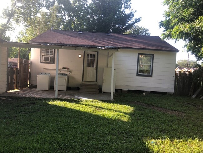 Photo - 111 Wheaton St