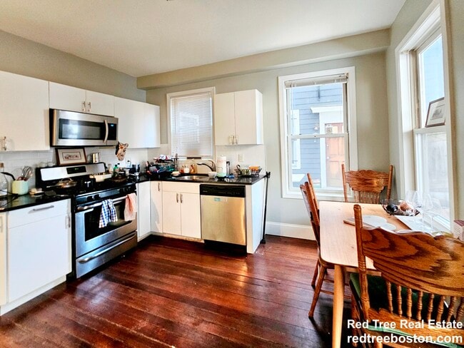 Photo - 23 Evergreen St