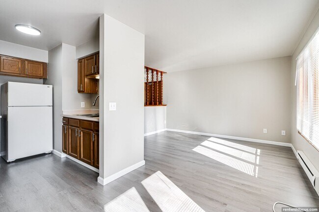 Photo - 1300 Washington Ave.