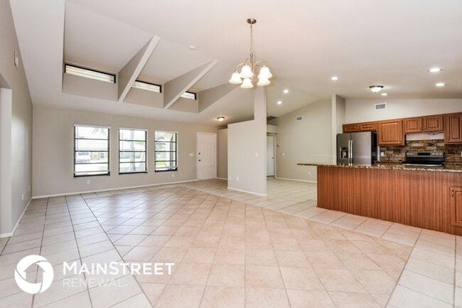 Photo - 202 NE 9th Pl