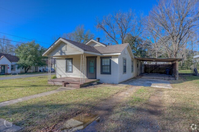 Building Photo - 206 Latimer St Rental