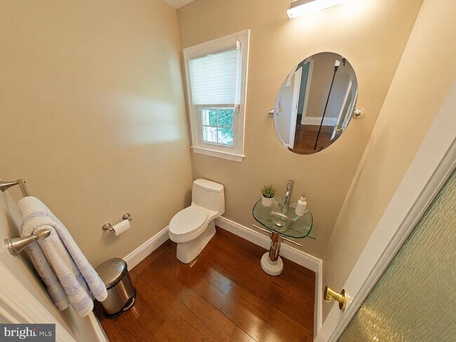 Photo - 1639 Winding Waye Ln