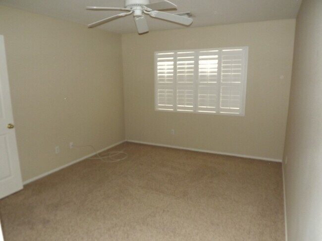 Photo - WONDERFUL DUAL MASTER BEDROOM TOWNHOME IN GATED "GREEN VALLEY COMMUNITY!!"