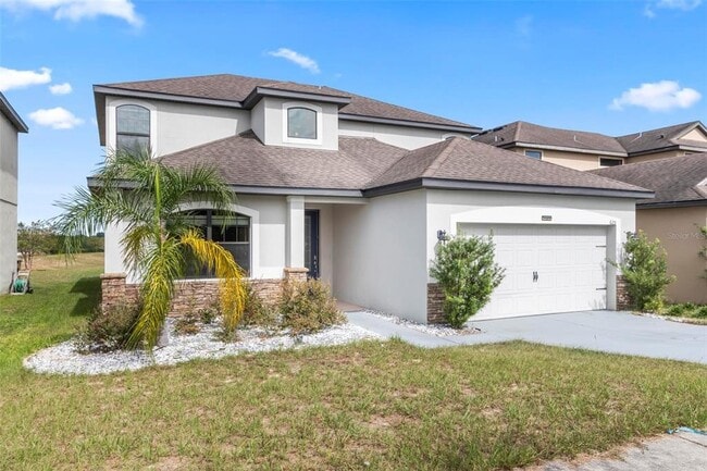 Photo - 625 Silverthorn Pl