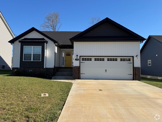 Building Photo - Beautiful Single Family Home!