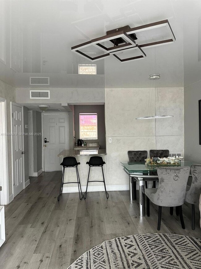 Photo - 20201 NE 29th Ct Unit D335