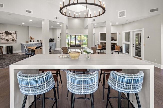 Photo - The Magnolia Apartments