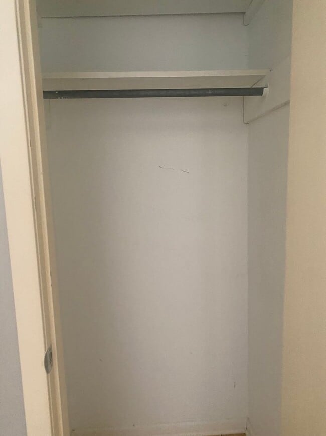 Photo - Perfect 3 bedroom 2 bathroom house located...