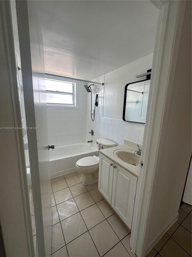 Photo - 120 W 9th St Unit 102