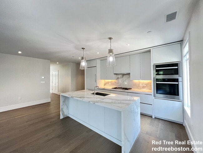 Photo - 20 Marion St Unit 3