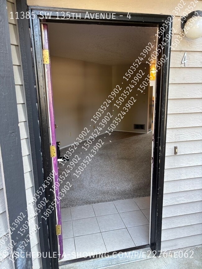 Building Photo - 11385 SW 135th Ave Unit 4