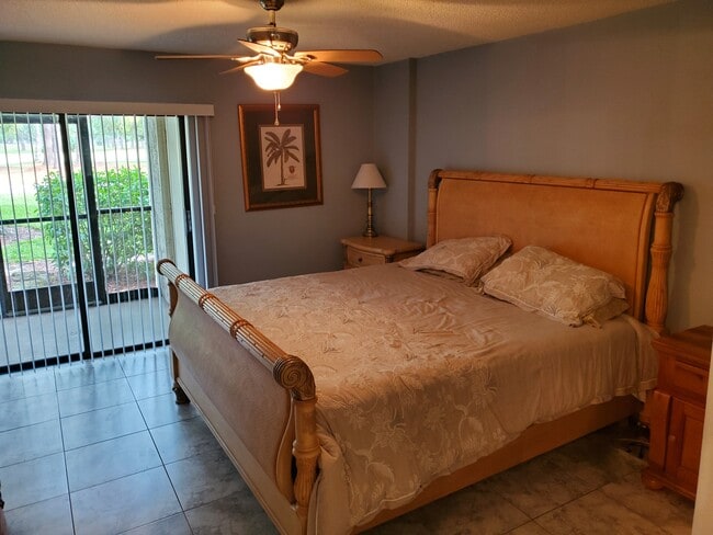 Photo - 2800 Cove Cay Dr Unidad 2800 Cove Cay Drive, 1E