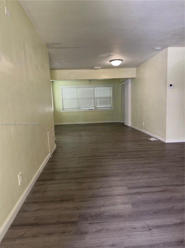 Photo - 3631 NW 9th St