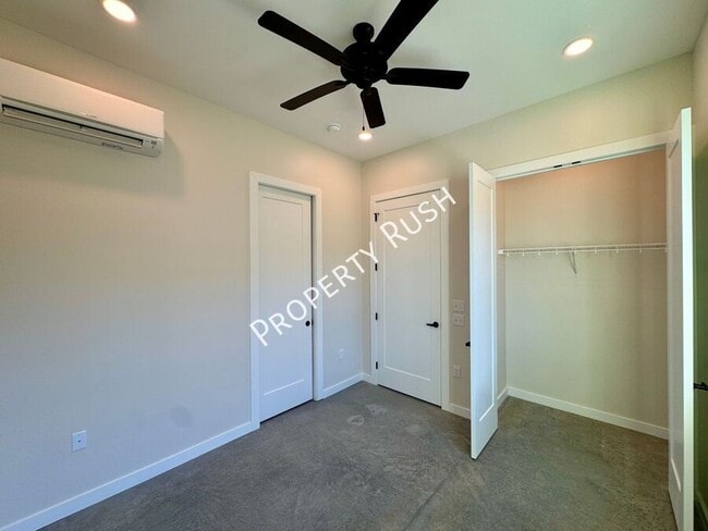 Photo - 1857 Zeta Way